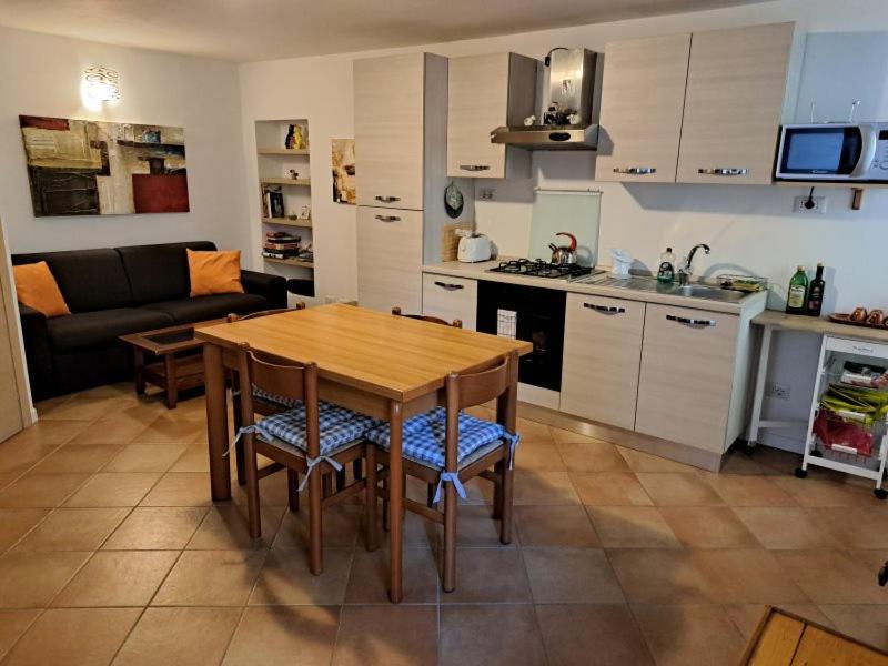 Apartamento La Casa Di Mario Perledo Exterior foto
