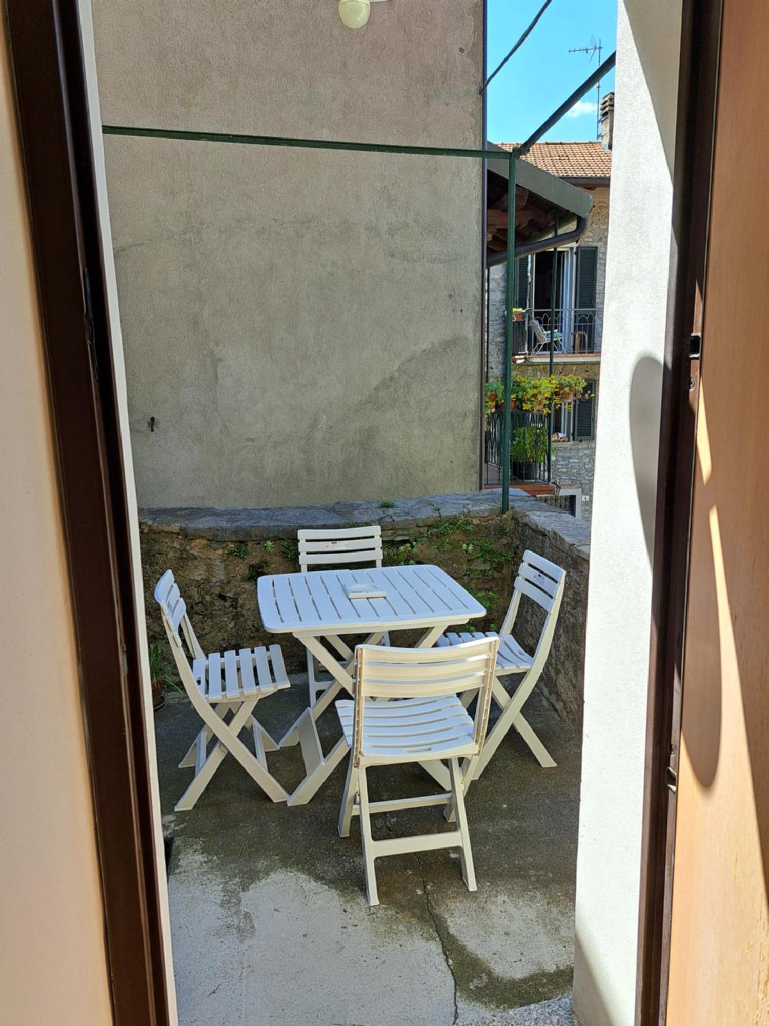 Apartamento La Casa Di Mario Perledo Exterior foto